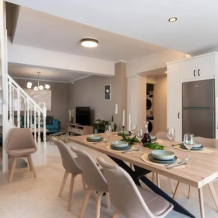 Venetia With Jacuzzi Villa *